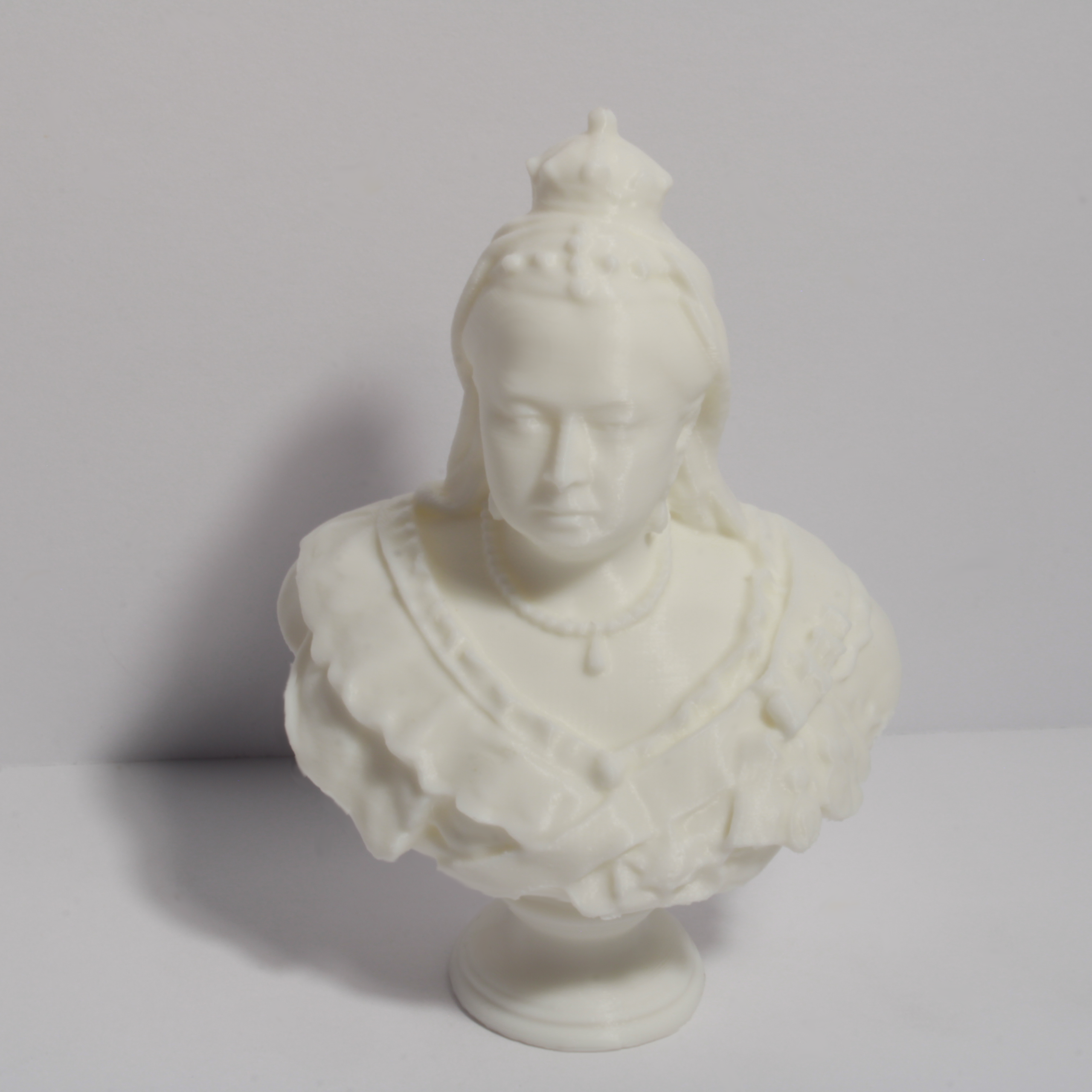 Queen Victoria Bust - of the House of Hanover - 4 Inches